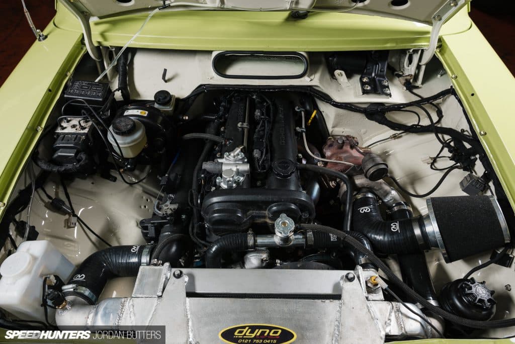 DriftWorks 1972 Hilux gallery 1